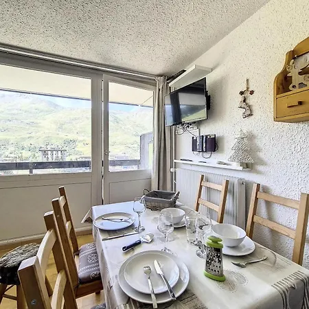 Résidence Aravis - Rénové · Aux Pieds · Balcon Sud Ouest Mae-6844